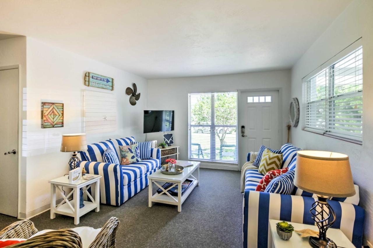 New Smyrna Beach Abode With Fire Pit, Walk To Beach! Villa Buitenkant foto