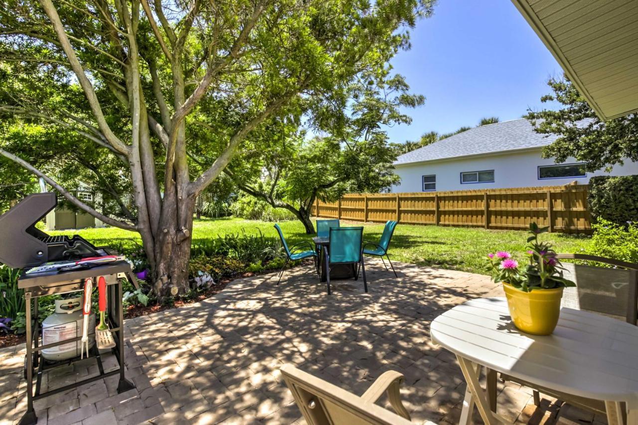 New Smyrna Beach Abode With Fire Pit, Walk To Beach! Villa Buitenkant foto